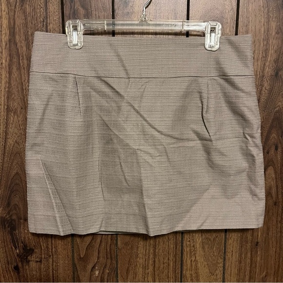 J Crew Factory Womens Gray Pleated Textured Lined Mini Skirt Sz 12 - Picture 1 of 6